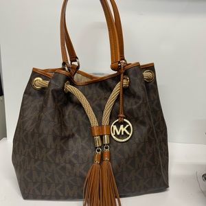 Michael Kors bucket handbag